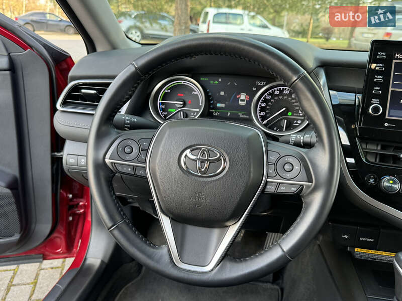 Седан Toyota Camry 2021 в Дрогобыче