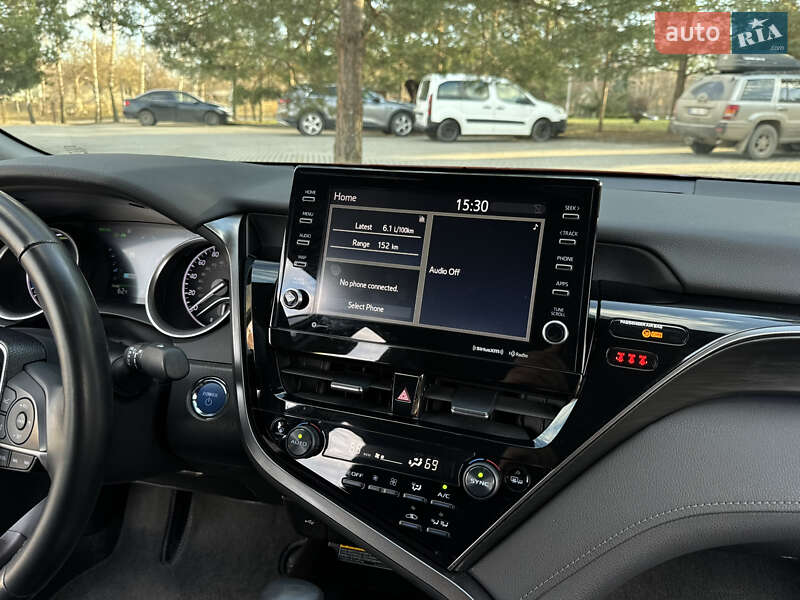 Седан Toyota Camry 2021 в Дрогобыче