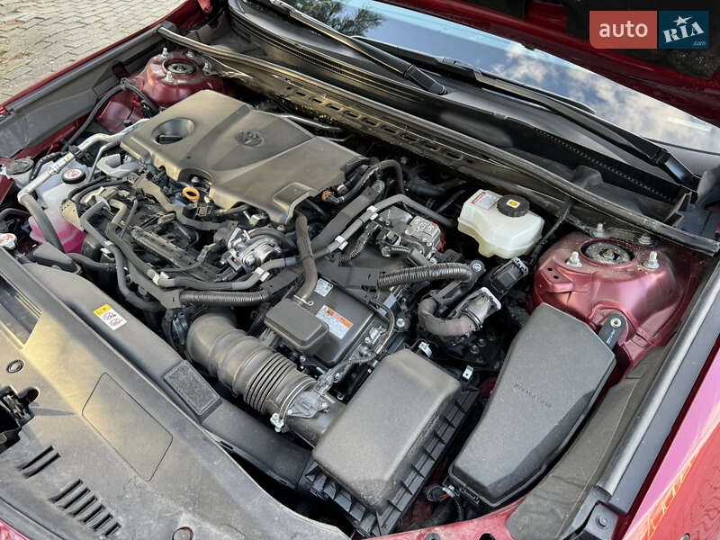 Седан Toyota Camry 2021 в Дрогобыче