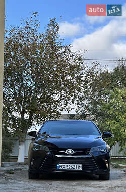 Седан Toyota Camry 2014 в Хмельницком