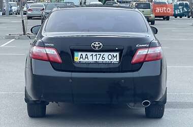 Седан Toyota Camry 2011 в 