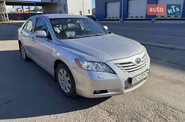 Седан Toyota Camry 2008 в Львові