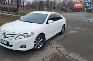 Седан Toyota Camry 2009 в Харкові