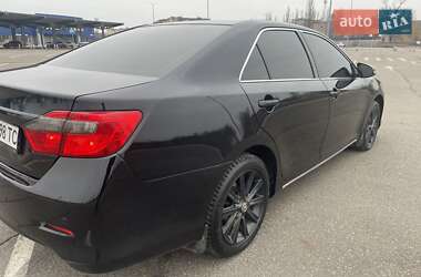 Седан Toyota Camry 2012 в 