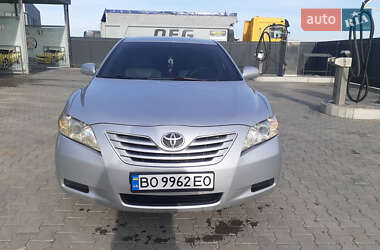 Седан Toyota Camry 2008 в Тернополе