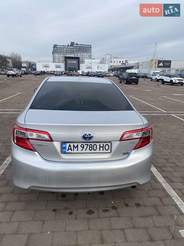 Toyota Camry 2012