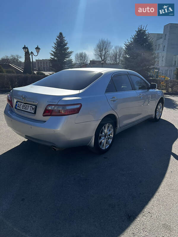 Седан Toyota Camry 2006 в Кам'янському