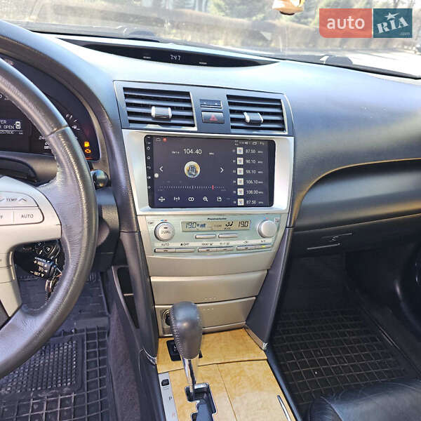 Седан Toyota Camry 2006 в Кам'янському