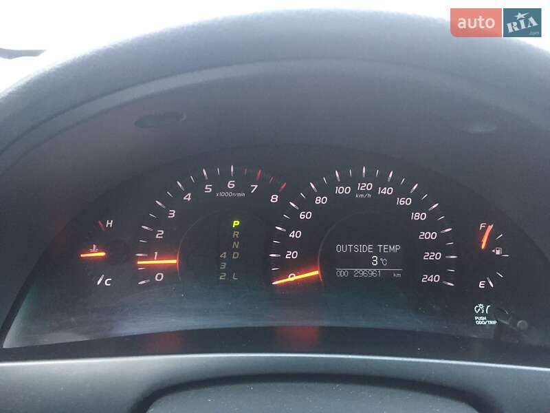 Седан Toyota Camry 2007 в Львове