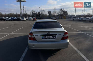 Седан Toyota Camry 2003 в Києві