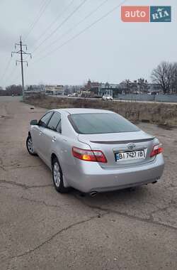 Седан Toyota Camry 2008 в Полтаве