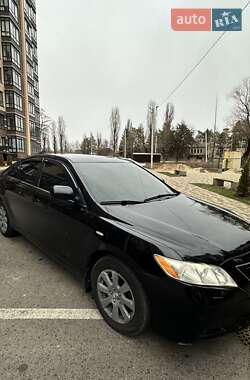 Седан Toyota Camry 2007 в Чернигове