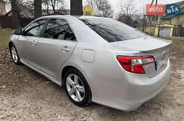 Седан Toyota Camry 2012 в Львове