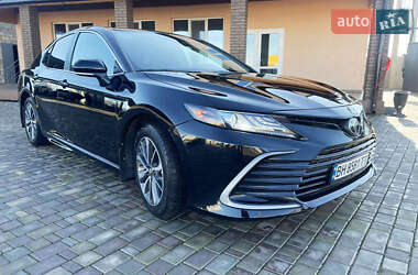 Седан Toyota Camry 2021 в Одессе