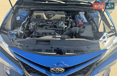 Седан Toyota Camry 2018 в 