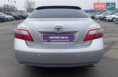 Седан Toyota Camry 2008 в Дніпрі