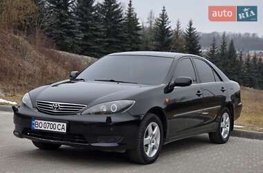 Седан Toyota Camry 2004 в Тернополі