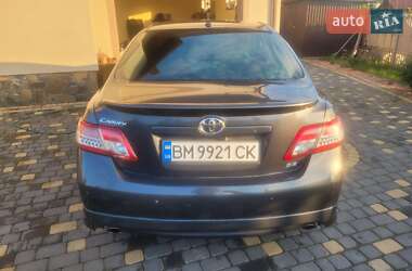 Седан Toyota Camry 2011 в Києві