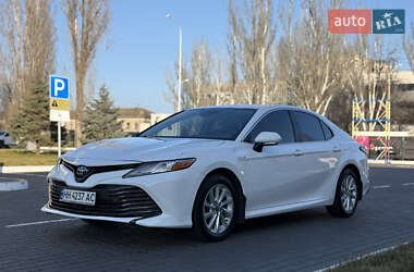 Седан Toyota Camry 2021 в Одессе