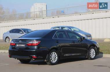 Седан Toyota Camry 2015 в Києві