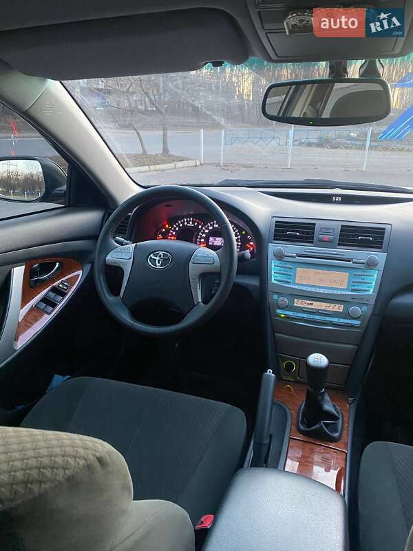 Седан Toyota Camry 2008 в Вінниці