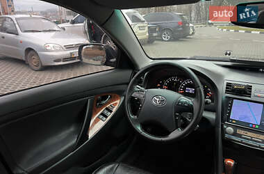 Седан Toyota Camry 2008 в Харкові