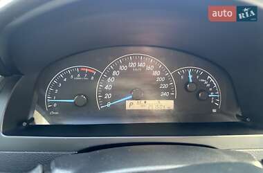 Седан Toyota Camry 2012 в 