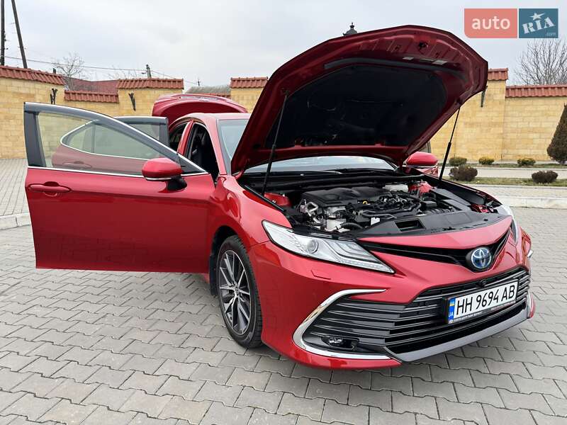 Седан Toyota Camry 2022 в Измаиле