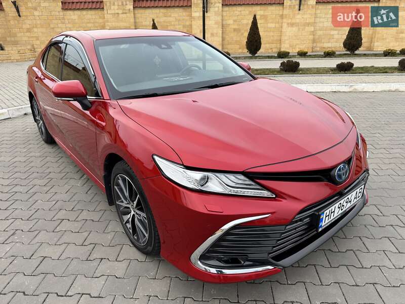 Седан Toyota Camry 2022 в Измаиле