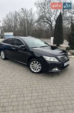 Седан Toyota Camry 2011 в Черновцах