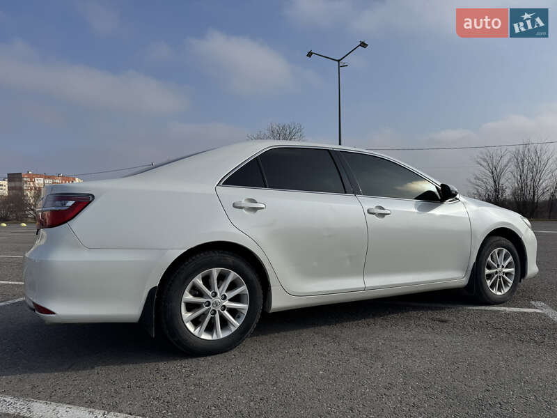 Седан Toyota Camry 2015 в Черновцах фото 8 Седан Toyota Camry 2015 в Черновцах
