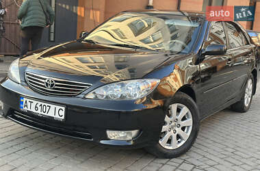 Седан Toyota Camry 2005 в Івано-Франківську