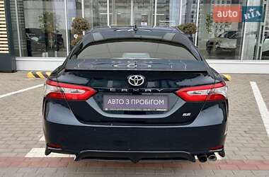 Седан Toyota Camry 2019 в Чернігові