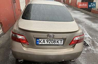 Седан Toyota Camry 2007 в Києві