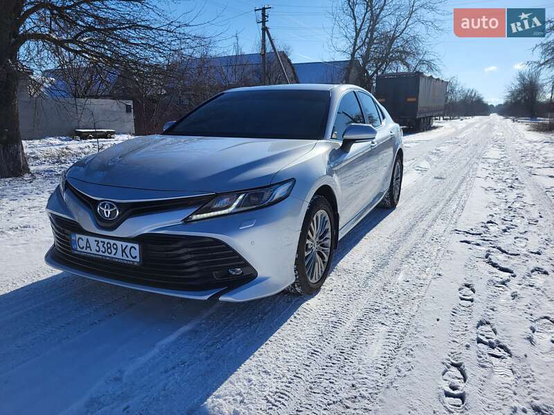 Седан Toyota Camry 2018 в Черкассах фото 5 Седан Toyota Camry 2018 в Черкассах