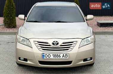 Седан Toyota Camry 2006 в 