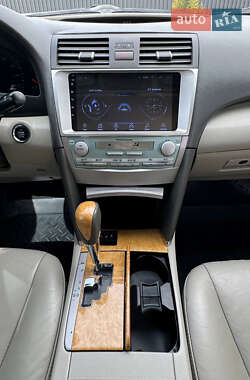 Седан Toyota Camry 2006 в 