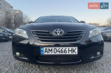 Седан Toyota Camry 2008 в Бердичеве