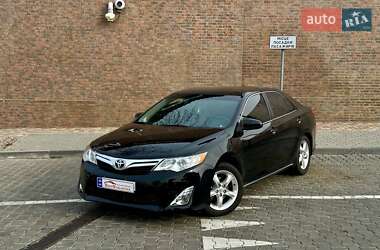 Седан Toyota Camry 2012 в Одесі