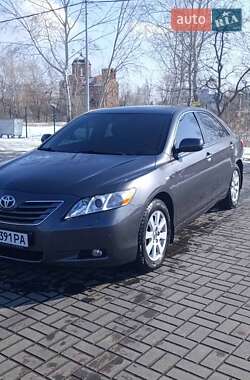 Седан Toyota Camry 2008 в Днепре