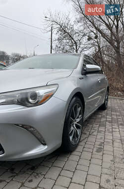 Седан Toyota Camry 2015 в 