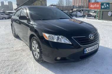 Седан Toyota Camry 2006 в Києві