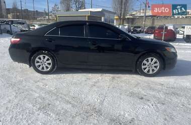 Седан Toyota Camry 2006 в Києві