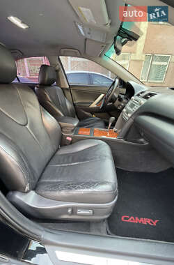 Седан Toyota Camry 2009 в Сумах