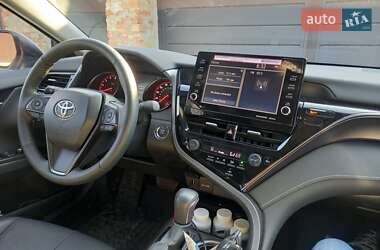 Седан Toyota Camry 2024 в Києві