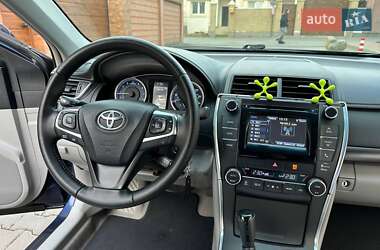 Седан Toyota Camry 2015 в Одесі