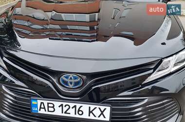 Седан Toyota Camry 2019 в 