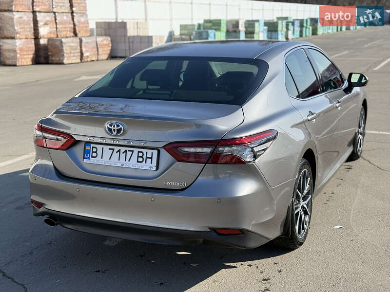 Седан Toyota Camry 2021 в Кременчуці