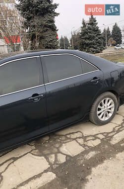 Седан Toyota Camry 2014 в 
