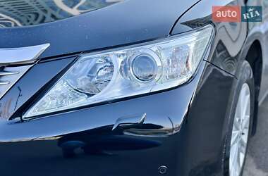 Седан Toyota Camry 2011 в Дніпрі